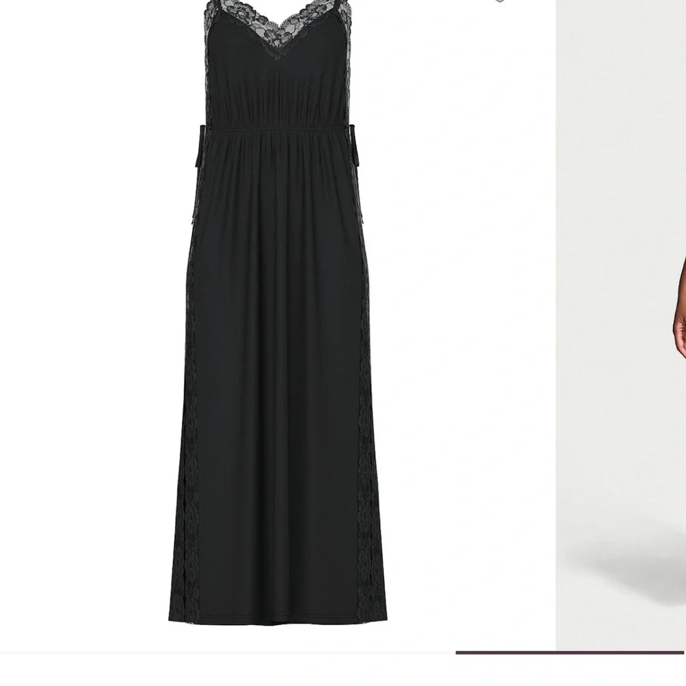 Victoria secret Elegant Black Lace Trim Maxi pajamas with slit size small - Picture 3 of 3